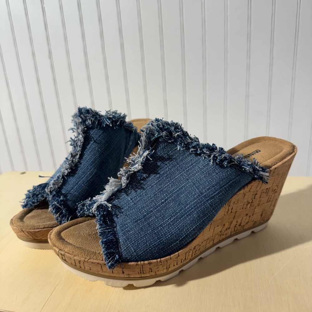 Minnetonka Blue Denim Wedge Sandals